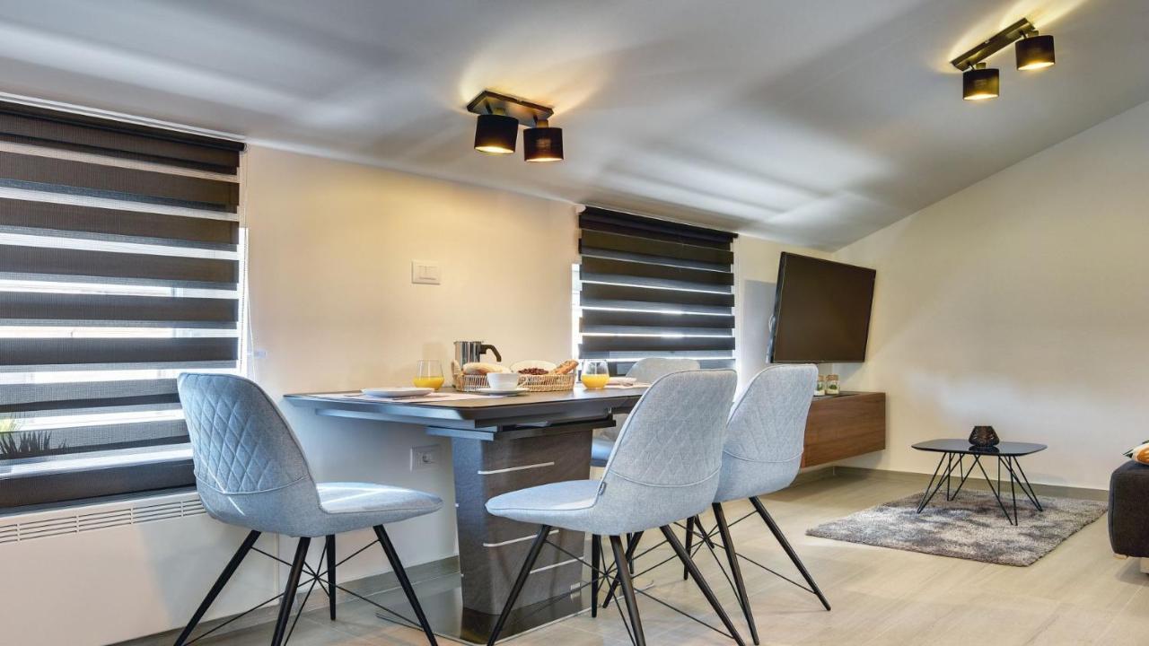 Exclusive City Apartments Pula Exteriér fotografie