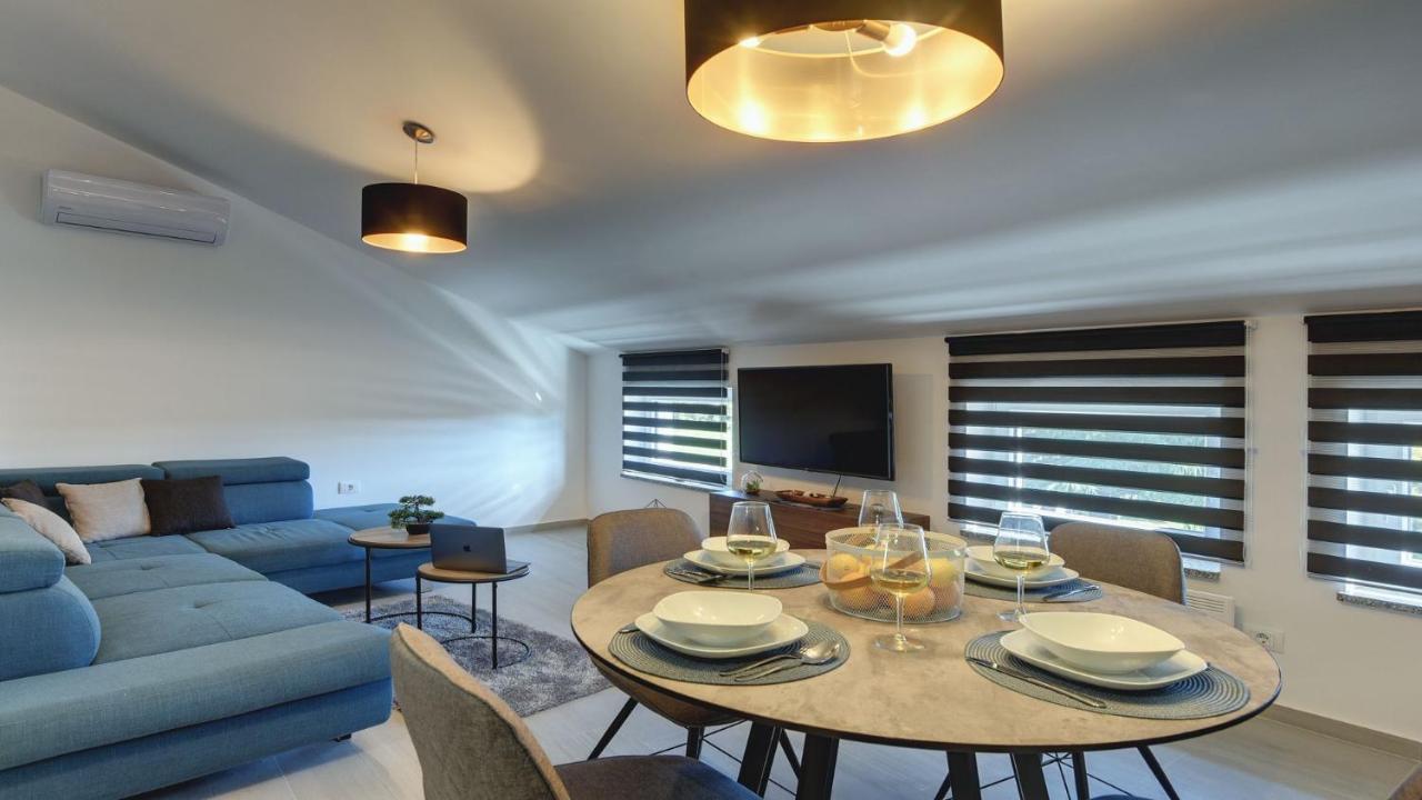 Exclusive City Apartments Pula Exteriér fotografie